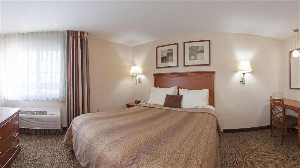 Candlewood Suites Alabaster By Ihg Экстерьер фото
