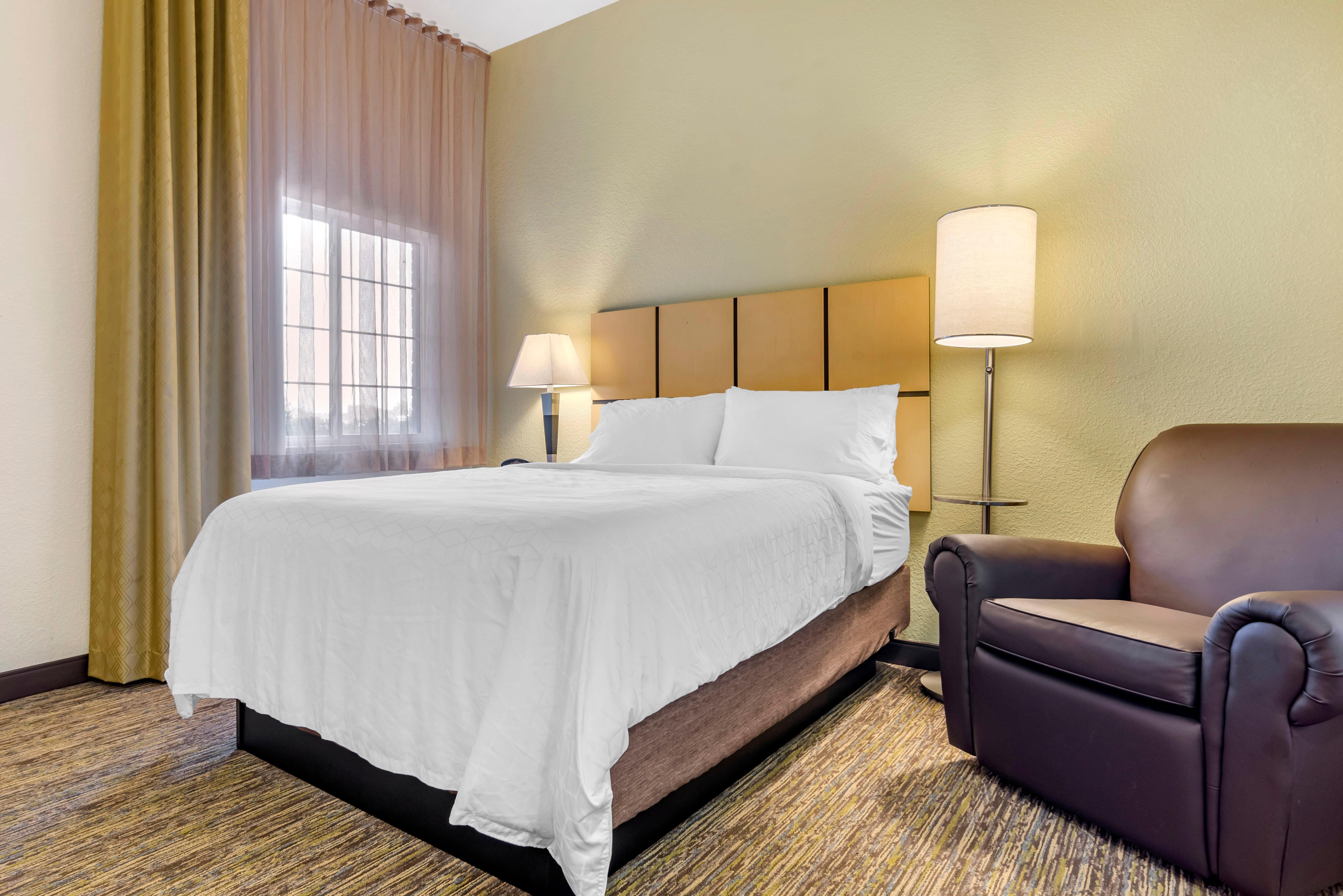 Candlewood Suites Alabaster By Ihg Экстерьер фото