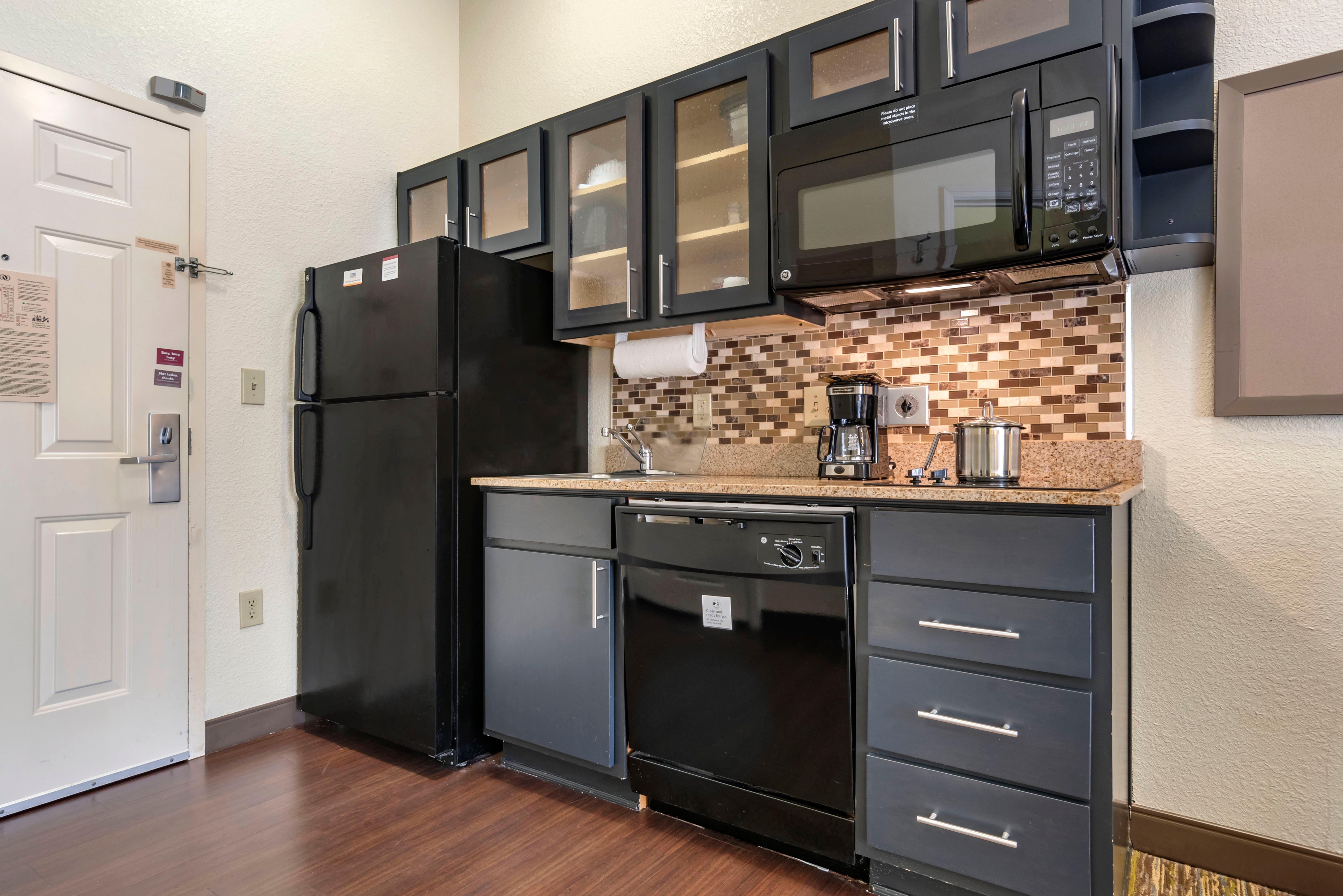 Candlewood Suites Alabaster By Ihg Экстерьер фото